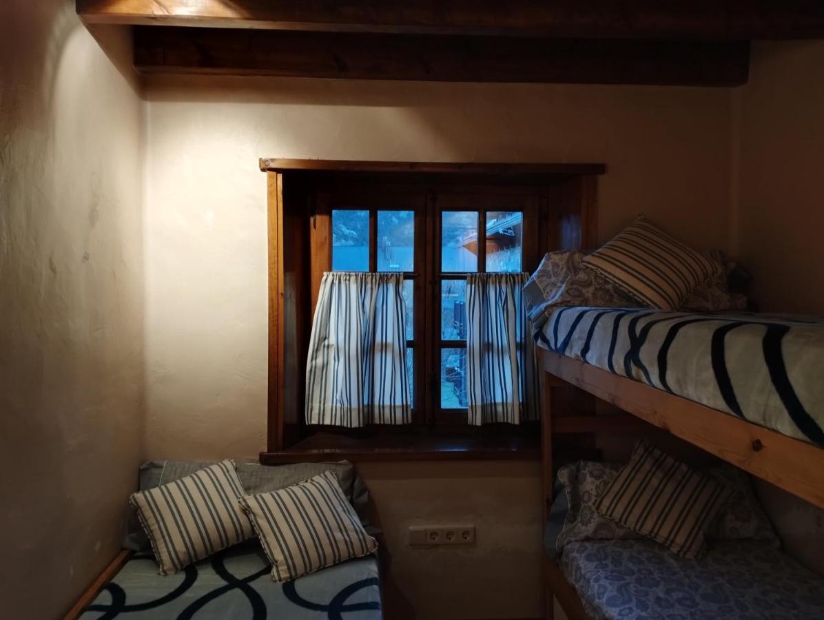 Esqui, Aigueestortes Y Boi-Tauell A Tus Pies En Ebrehogar Pla de l'Ermita Luaran gambar