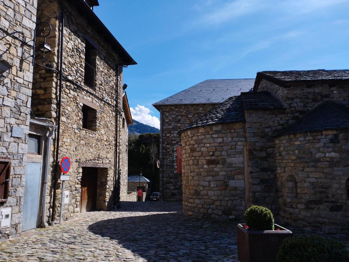 Esqui, Aigueestortes Y Boi-Tauell A Tus Pies En Ebrehogar Pla de l'Ermita Luaran gambar